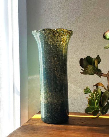 Ryokusaimon Vase | Blossom