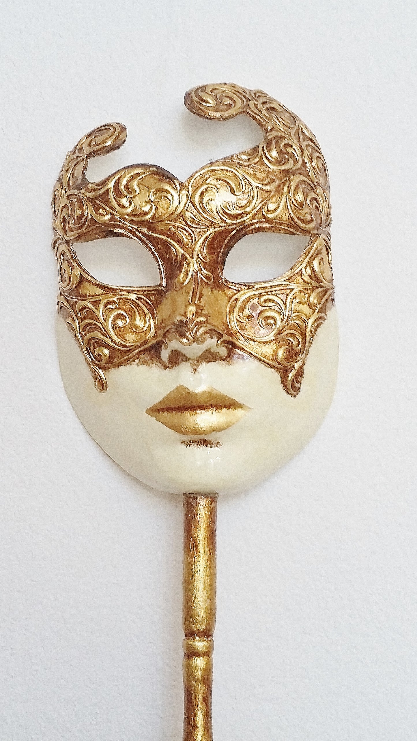 Oro Volto Mask with Stick