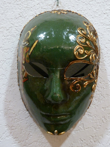 Volto Verde Mask